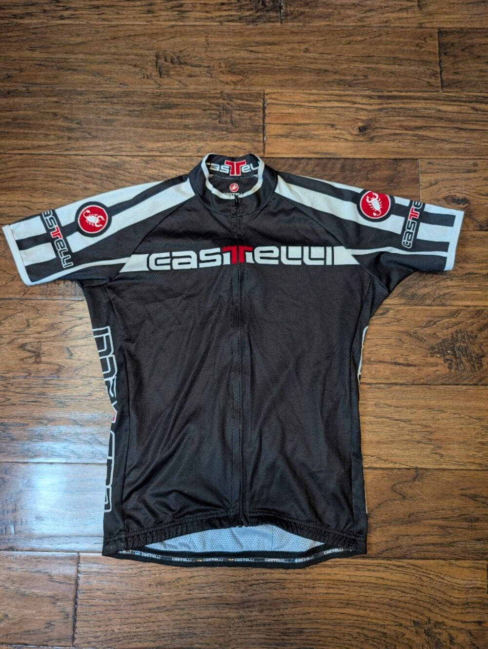 Castelli Black Red and White Short Sleeve Cycling Jersey Size Medium